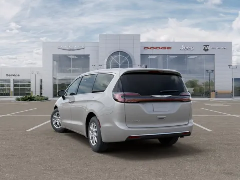 Another view of 2026 Chrysler Pacifica Select for sale in Newton, IA at Gregg Young of Newton
