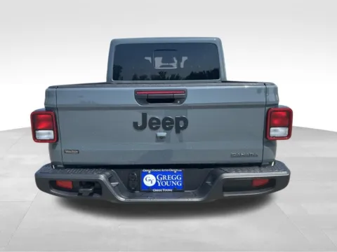 More photos of 2026 Jeep Gladiator Sahara at Gregg Young of Newton, IA