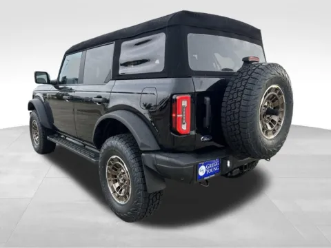 More photos of 2023 Ford Bronco Badlands at Gregg Young of Newton, IA