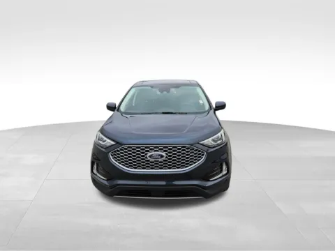 Another view of 2023 Ford Edge SEL for sale in Newton, IA at Gregg Young of Newton