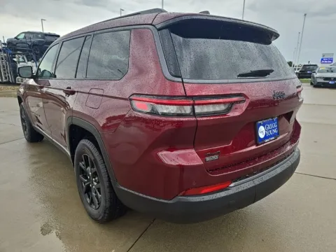 Another view of 2026 Jeep Grand Cherokee L Altitude for sale in Newton, IA at Gregg Young of Newton