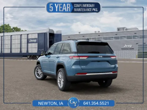 Blue 2027 Jeep Grand Cherokee Limited for sale in Newton, IA