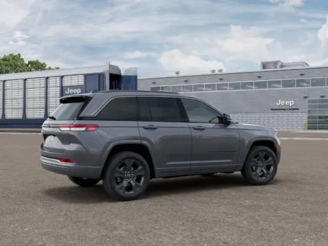 More photos of 2027 Jeep Grand Cherokee Limited Reserve at Gregg Young of Newton, IA
