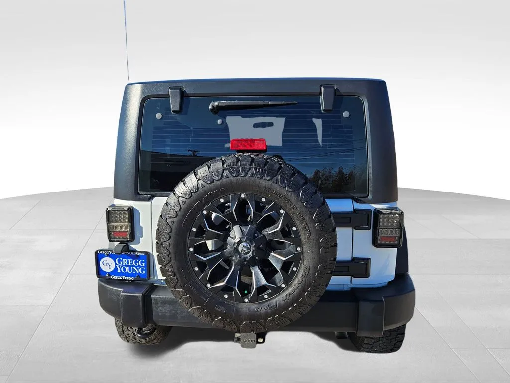 2013 Jeep Wrangler Sport photo 3