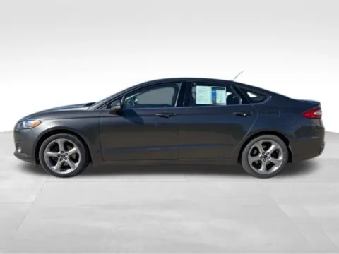 Another view of 2015 Ford Fusion SE for sale in Plattsmouth, NE at Gregg Young of Plattsmouth