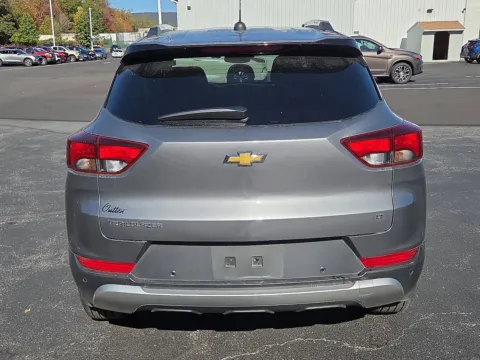 More photos of 2021 Chevrolet Trailblazer LT at Outten Chevrolet of Hamburg, PA