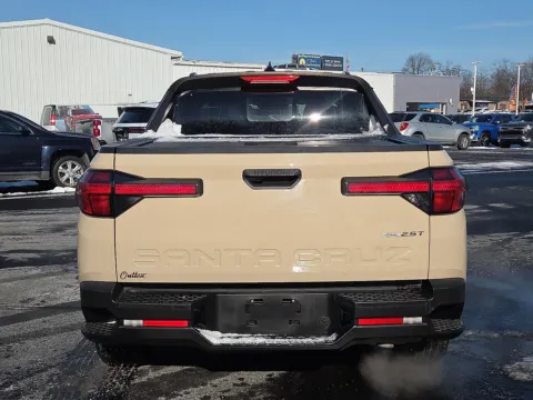 More photos of 2022 Hyundai Santa Cruz SEL Premium at Outten Chevrolet of Hamburg, PA