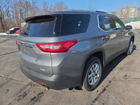 Another view of 2018 Chevrolet Traverse LT Cloth for sale in Hamburg, PA at Outten Chevrolet of Hamburg