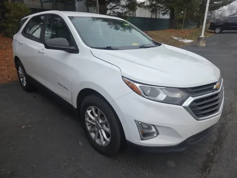 White 2020 Chevrolet Equinox LS for sale in Hamburg, PA
