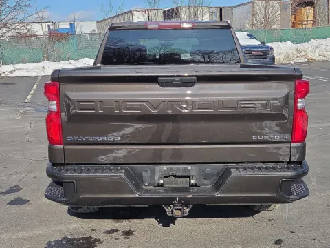 More photos of 2021 Chevrolet Silverado 1500 Custom at Outten Chevrolet of Hamburg, PA