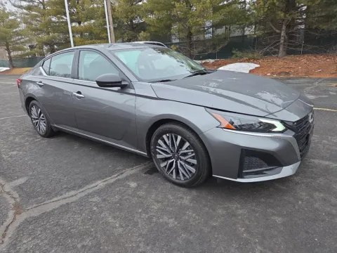 Gray 2025 Nissan Altima SV for sale in Hamburg, PA