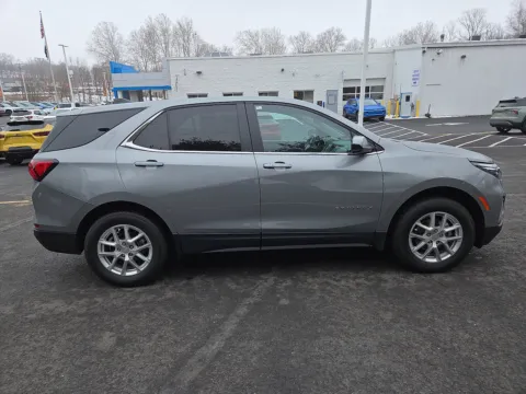 Photos of 2024 Chevrolet Equinox LT for sale in Hamburg, PA at Outten Chevrolet of Hamburg