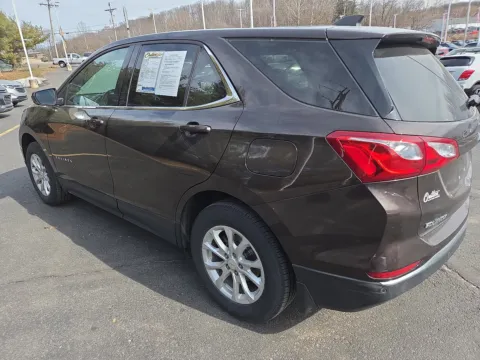 More photos of 2020 Chevrolet Equinox LT at Outten Chevrolet of Hamburg, PA