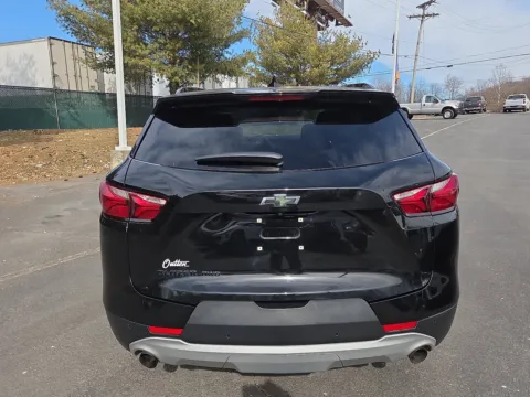 More photos of 2021 Chevrolet Blazer LT at Outten Chevrolet of Hamburg, PA