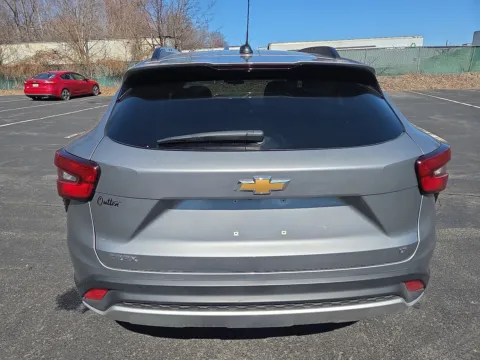 More photos of 2024 Chevrolet Trax LT at Outten Chevrolet of Hamburg, PA