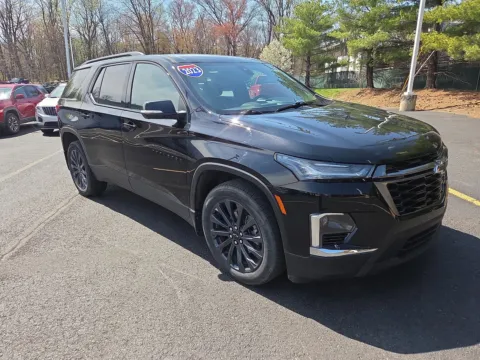 Black 2023 Chevrolet Traverse RS for sale in Hamburg, PA