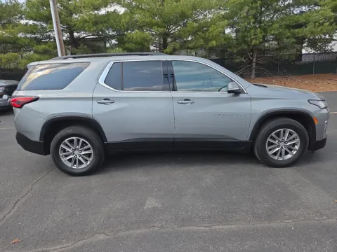 Photos of 2023 Chevrolet Traverse LT Cloth for sale in Hamburg, PA at Outten Chevrolet of Hamburg