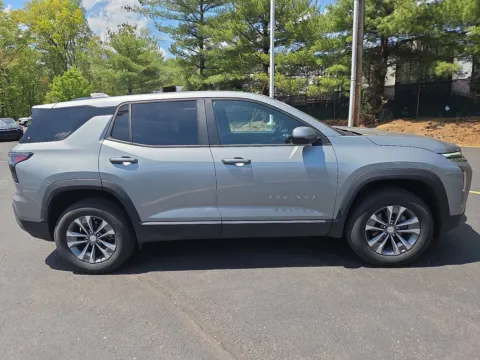 Photos of 2025 Chevrolet Equinox AWD LT for sale in Hamburg, PA at Outten Chevrolet of Hamburg