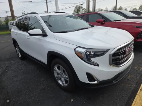 White 2020 GMC Terrain SLE for sale in Hamburg, PA