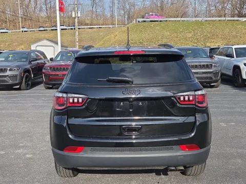 More photos of 2022 Jeep Compass Altitude at Outten Chevrolet of Hamburg, PA