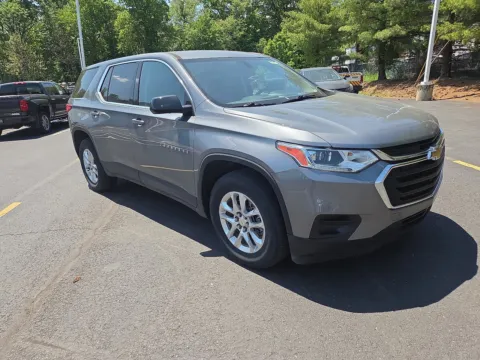 Gray 2021 Chevrolet Traverse LS for sale in Hamburg, PA