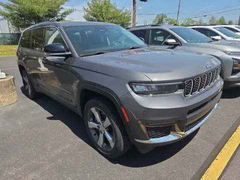 Gray 2021 Jeep Grand Cherokee L Limited for sale in Hamburg, PA