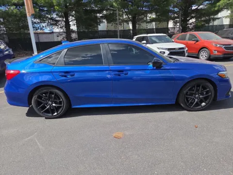 Photos of 2023 Honda Civic Si for sale in Hamburg, PA at Outten Chevrolet of Hamburg