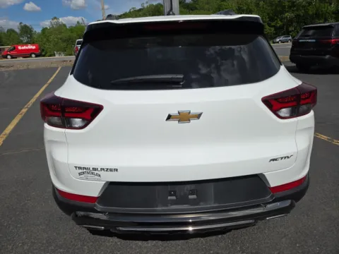 More photos of 2023 Chevrolet Trailblazer ACTIV at Outten Chevrolet of Hamburg, PA
