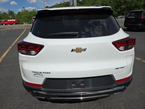 More photos of 2023 Chevrolet Trailblazer ACTIV at Outten Chevrolet of Hamburg, PA
