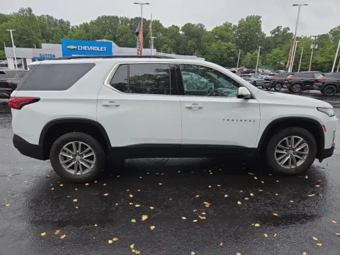 Photos of 2023 Chevrolet Traverse LT Cloth for sale in Hamburg, PA at Outten Chevrolet of Hamburg