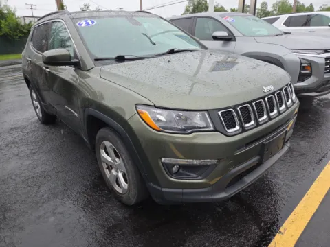 Green 2021 Jeep Compass Latitude for sale in Hamburg, PA