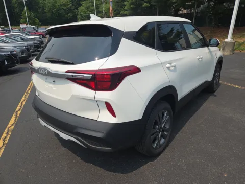 Another view of 2023 Kia Seltos LX for sale in Hamburg, PA at Outten Chevrolet of Hamburg