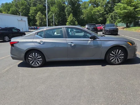 Photos of 2025 Nissan Altima SV for sale in Hamburg, PA at Outten Chevrolet of Hamburg