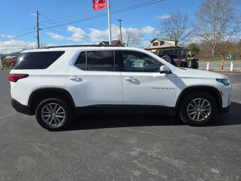 Photos of 2023 Chevrolet Traverse LT Cloth for sale in Hamburg, PA at Outten Chevrolet of Hamburg