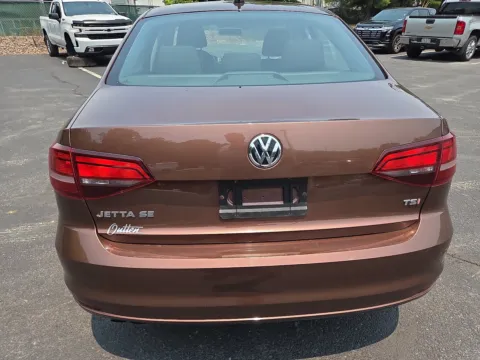 More photos of 2016 Volkswagen Jetta Sedan 1.4T SE at Outten Chevrolet of Hamburg, PA