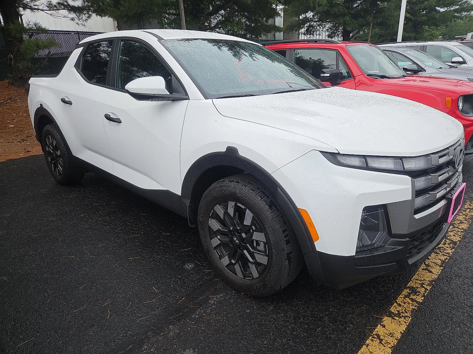 White 2025 Hyundai Santa Cruz SE for sale in Hamburg, PA