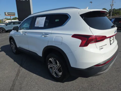 More photos of 2023 Hyundai Santa Fe SEL AWD at Outten Kia, PA