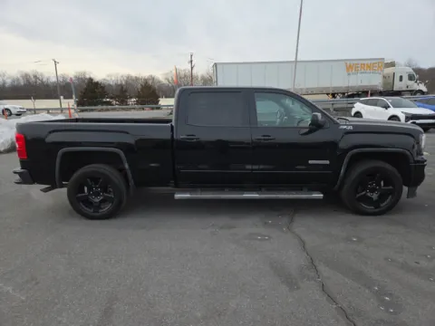 Photos of 2018 GMC Sierra 1500 SLE for sale in Hamburg, PA at Outten Kia