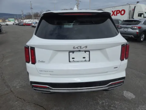 More photos of 2023 Kia Sorento SX AWD at Outten Kia, PA