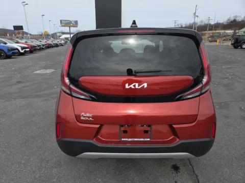 More photos of 2023 Kia Soul LX at Outten Kia, PA