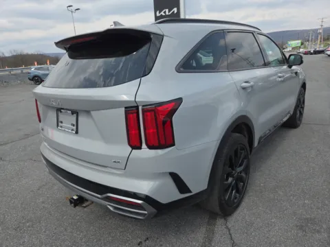 Another view of 2023 Kia Sorento SX Prestige AWD for sale in Hamburg, PA at Outten Kia
