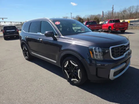 Gray 2025 Kia Telluride S AWD for sale in Hamburg, PA