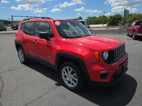 Red 2022 Jeep Renegade Latitude for sale in Hamburg, PA