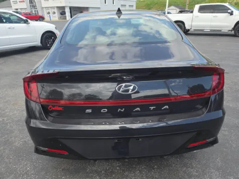 More photos of 2023 Hyundai Sonata SEL at Outten Kia, PA