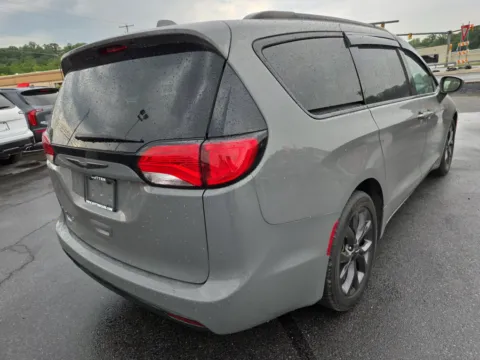 Another view of 2020 Chrysler Pacifica Touring L for sale in Hamburg, PA at Outten Kia