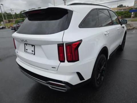 Another view of 2023 Kia Sorento SX AWD for sale in Hamburg, PA at Outten Kia