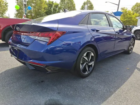 More photos of 2023 Hyundai Elantra Limited at Outten Chevrolet Allentown, PA