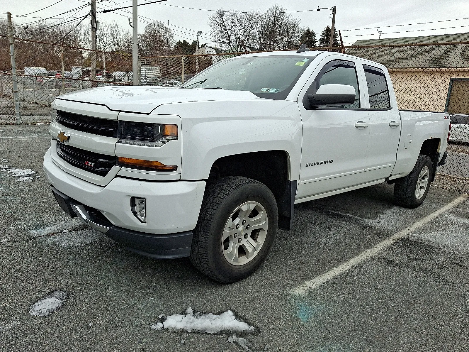 White 2017 Chevrolet Silverado 1500 2LT for sale in Allentown, PA