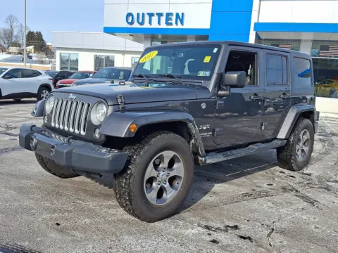 Gray 2017 Jeep Wrangler Unlimited Sahara 4x4 for sale in Allentown, PA