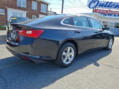 More photos of 2022 Chevrolet Malibu FWD LS at Outten Chevrolet Allentown, PA